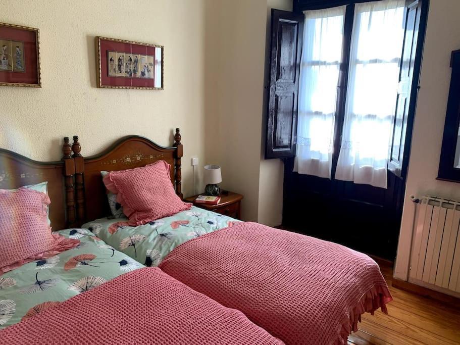 فيلا La Casona De Barganaz Santiago Del Monte المظهر الخارجي الصورة